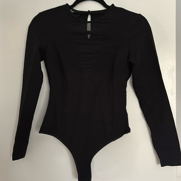 Chic Black Long Sleeve Bodysuit - Picture 1 of 3